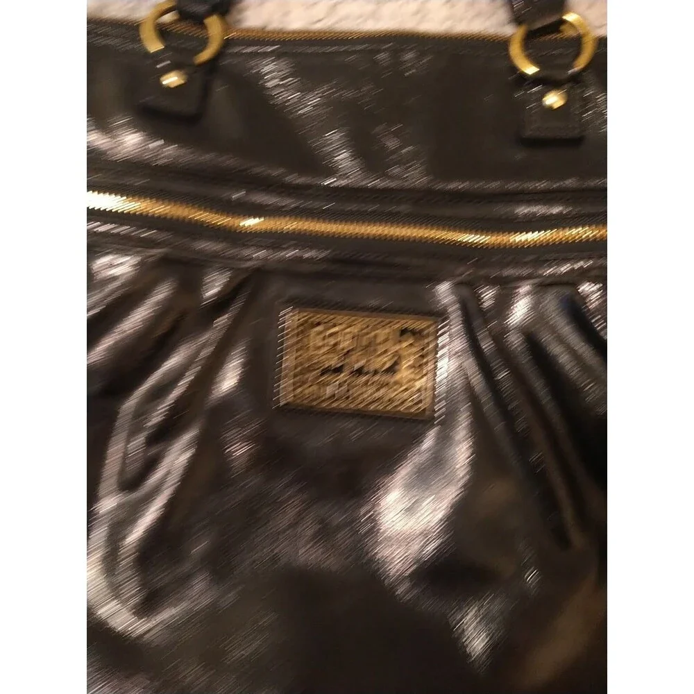 Coach Poppy Daisy Y2K Vintage Liquid Black Patent Leather Shoulder Bag Purse